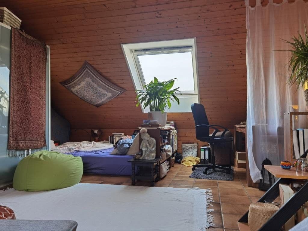 Prenájom bytu 1-izbový 40 m², Auf der Ayl 59, Trier, Porýnie-Falcko Prenájom bytu 1-izbový 40 m², Auf der Ayl 59, Trier, Porýnie-Falcko