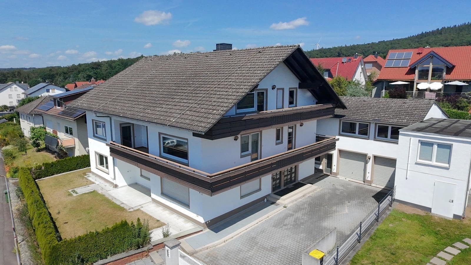 Predaj domu 250 m², pozemok 853 m², Staufenberg, Hesensko Predaj domu 250 m², pozemok 853 m², Staufenberg, Hesensko