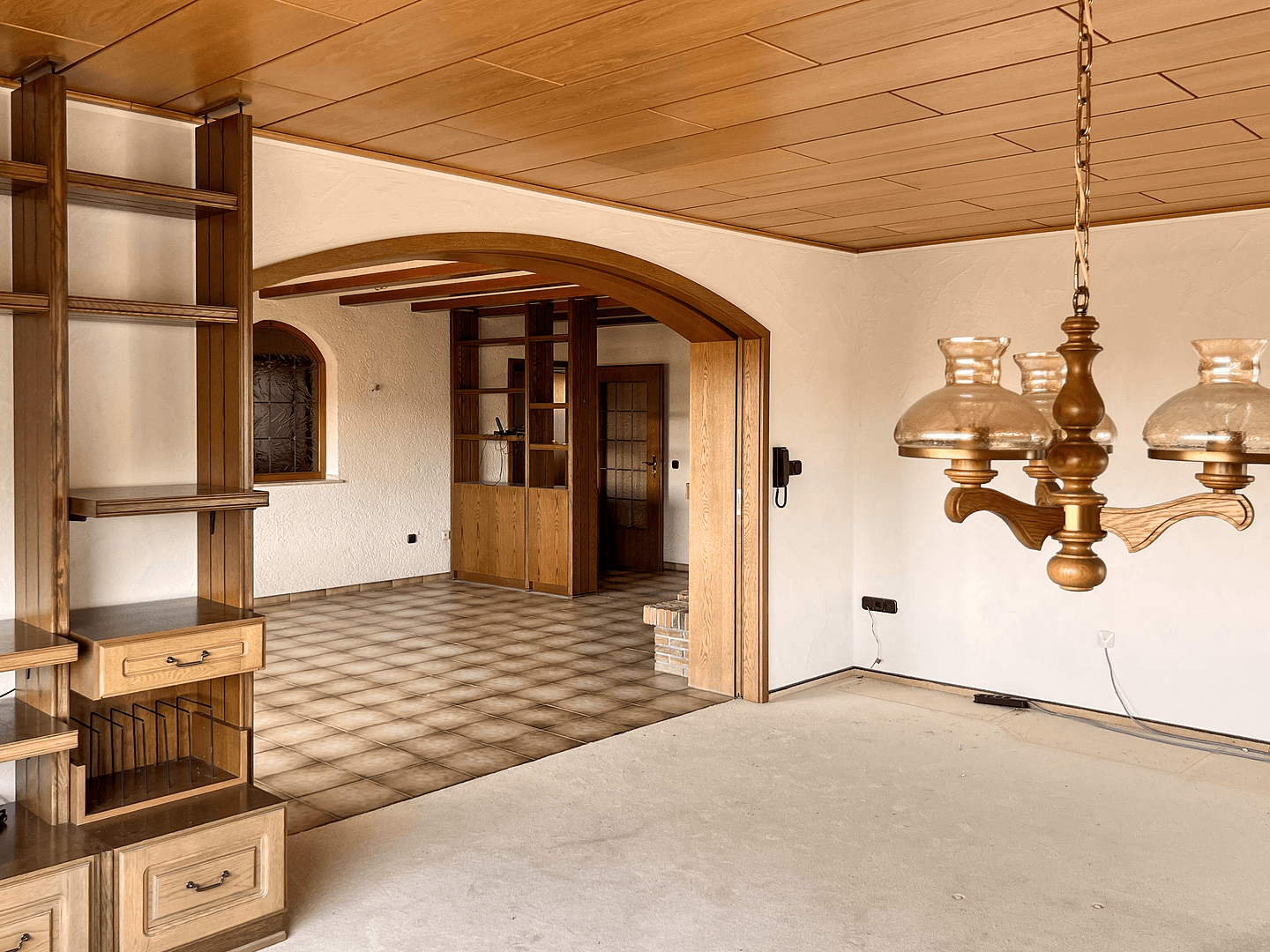 Predaj domu 250 m², pozemok 853 m², Staufenberg, Hesensko Predaj domu 250 m², pozemok 853 m², Staufenberg, Hesensko