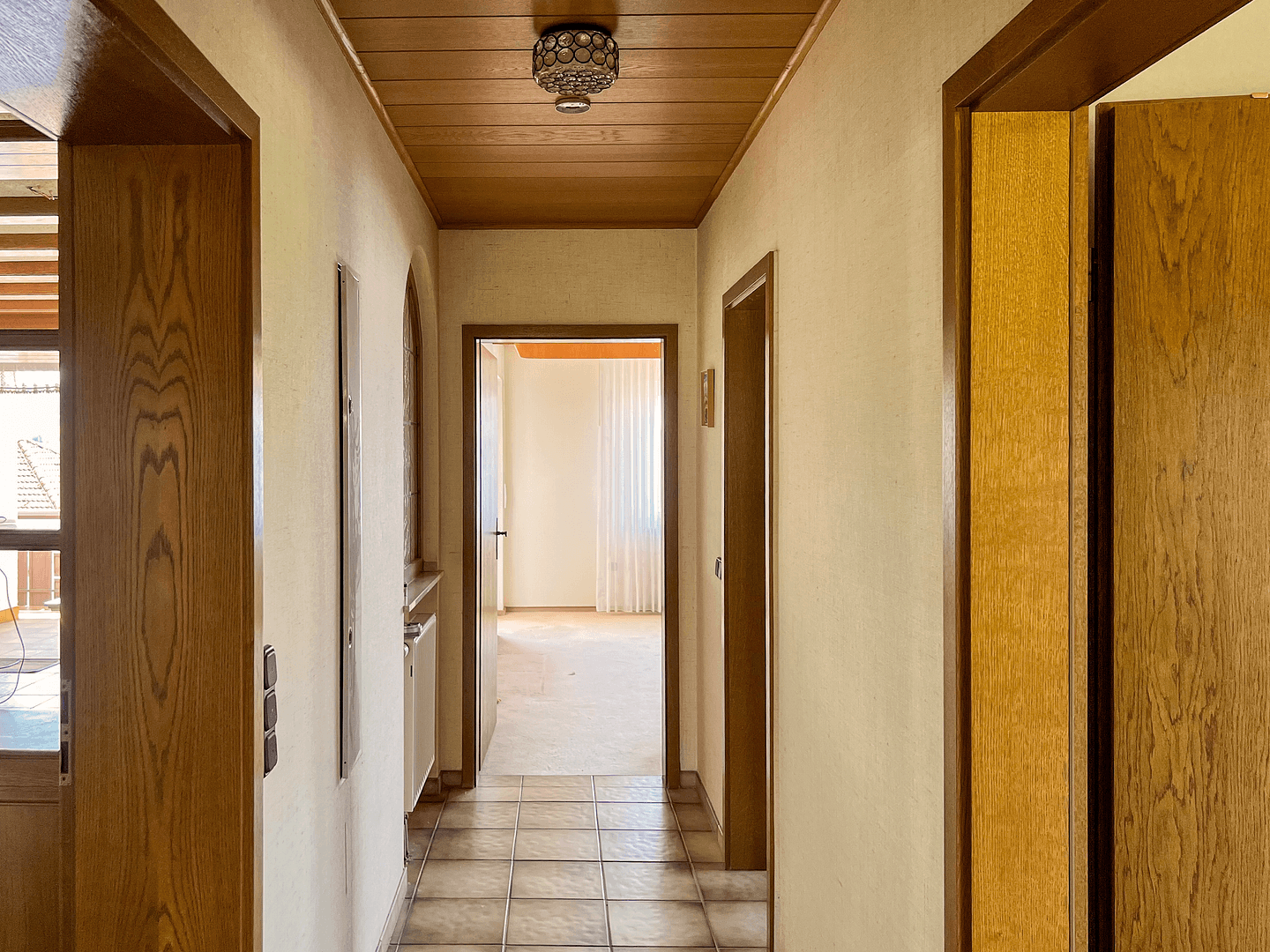 Predaj domu 250 m², pozemok 853 m², Staufenberg, Hesensko Predaj domu 250 m², pozemok 853 m², Staufenberg, Hesensko
