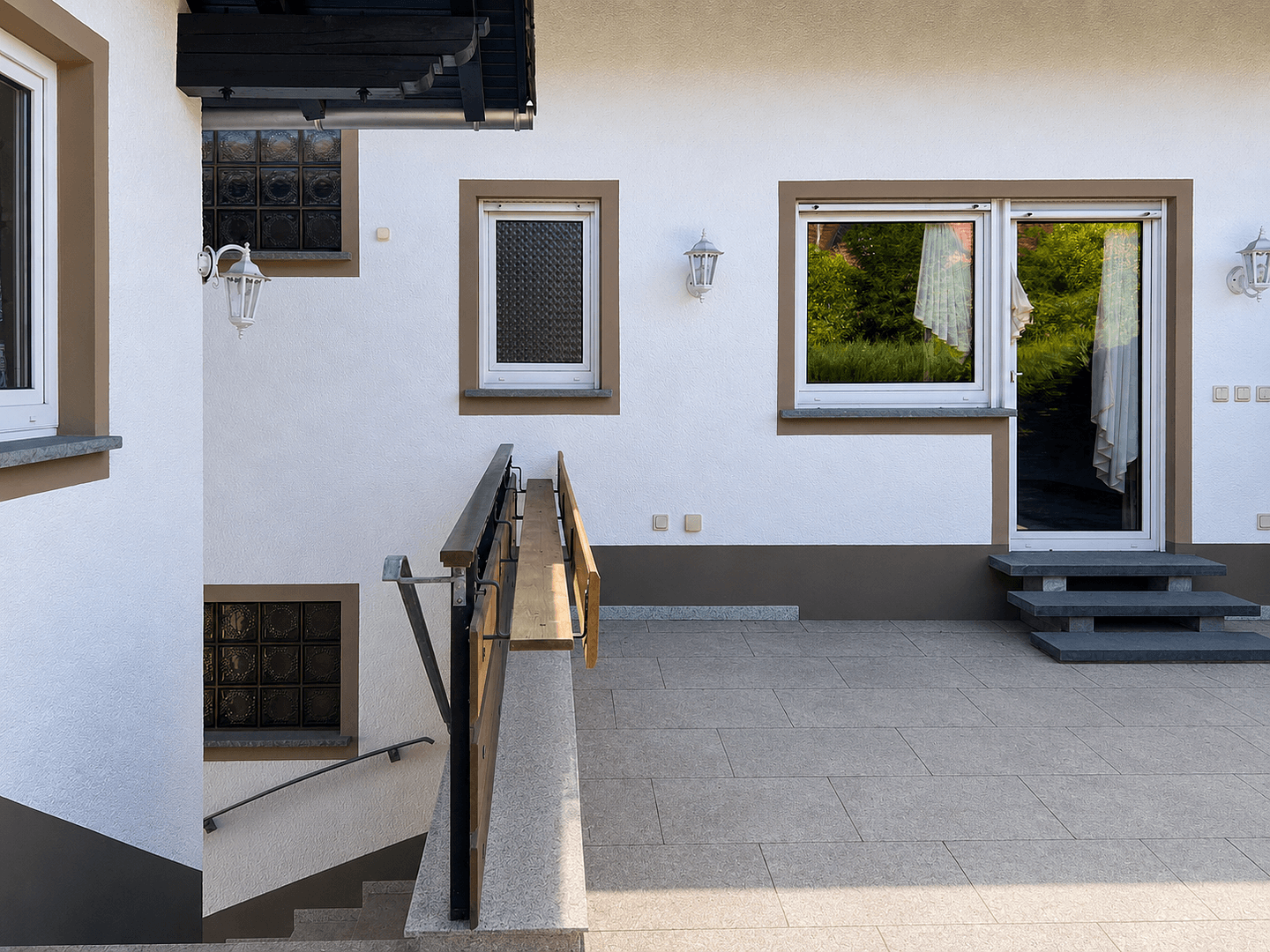 Predaj domu 250 m², pozemok 853 m², Staufenberg, Hesensko Predaj domu 250 m², pozemok 853 m², Staufenberg, Hesensko