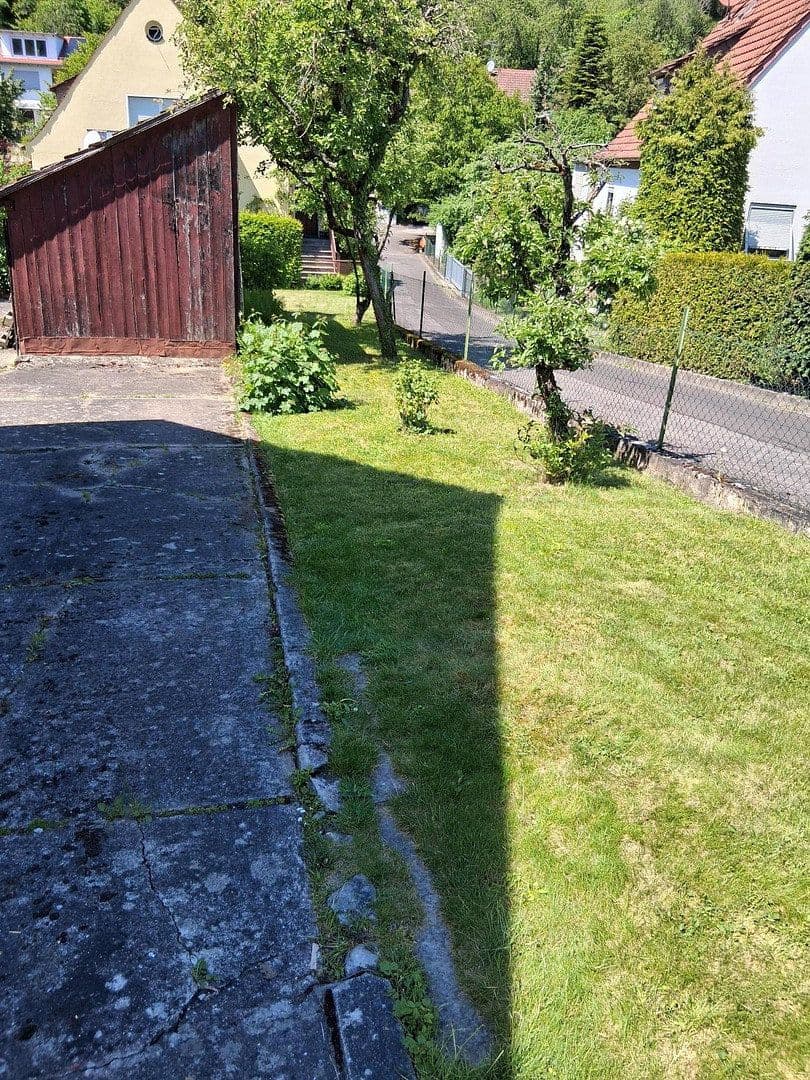 Predaj pozemku 715 m², Würzburg-Unterdürrbach, Bavorsko Predaj pozemku 715 m², Würzburg-Unterdürrbach, Bavorsko