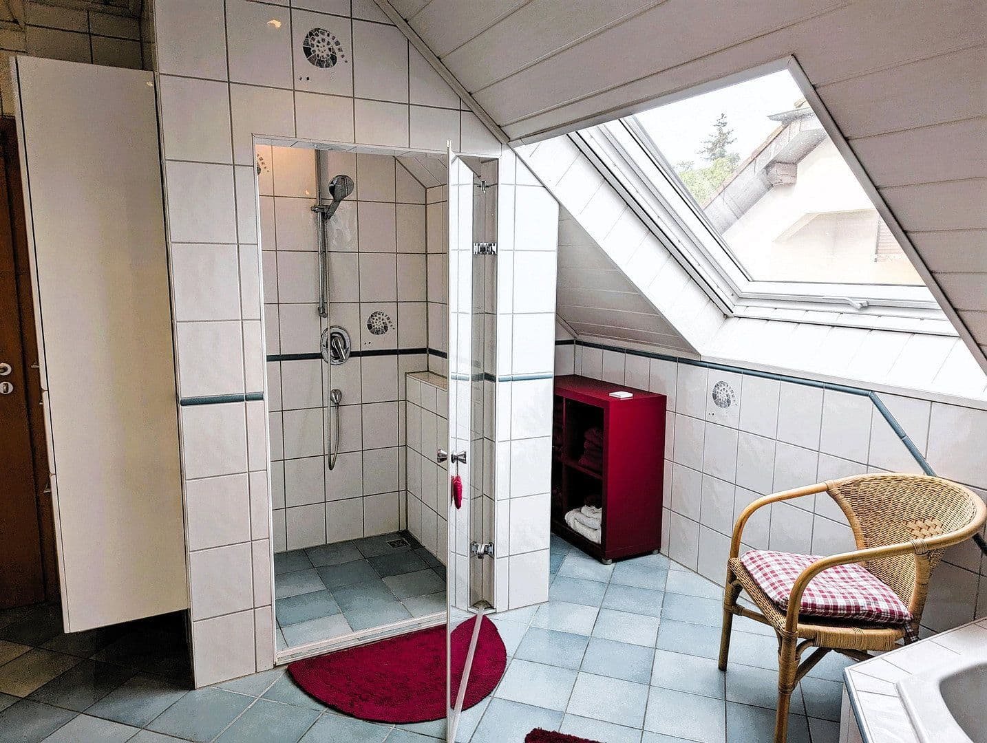 Predaj domu 129 m², pozemok 1.354 m², Wüstenrot, Bádensko-Wurttembersko Predaj domu 129 m², pozemok 1.354 m², Wüstenrot, Bádensko-Wurttembersko
