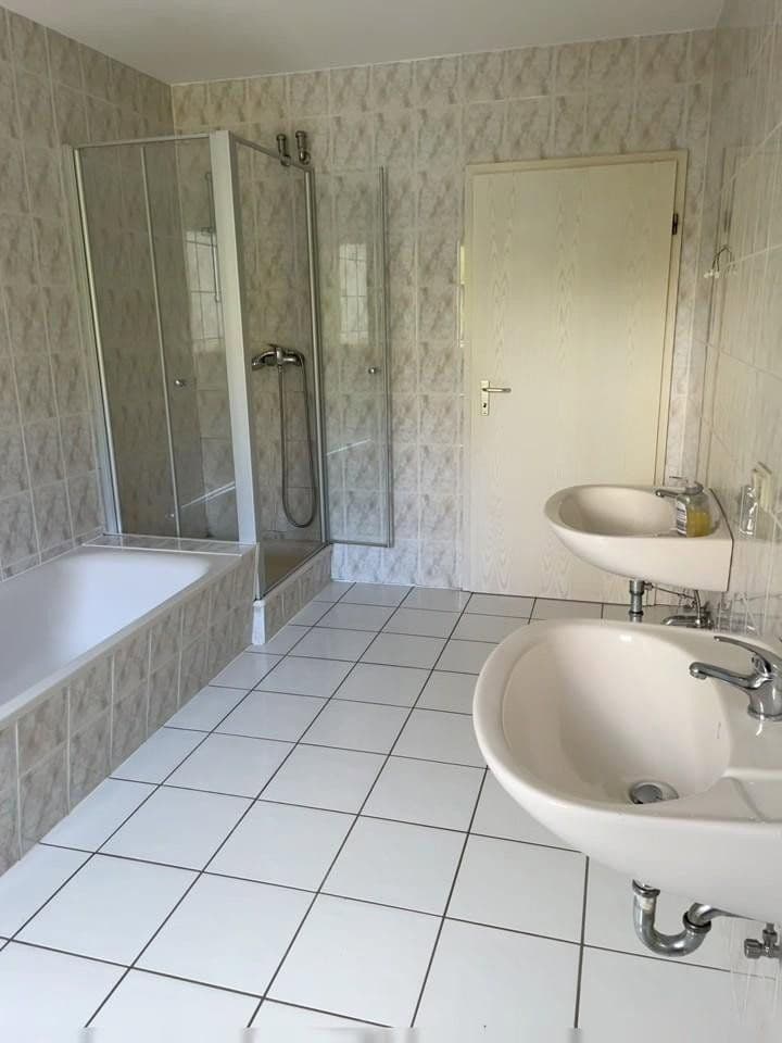 Predaj bytu 3-izbový 106 m², Konz, Porýnie-Falcko Predaj bytu 3-izbový 106 m², Konz, Porýnie-Falcko