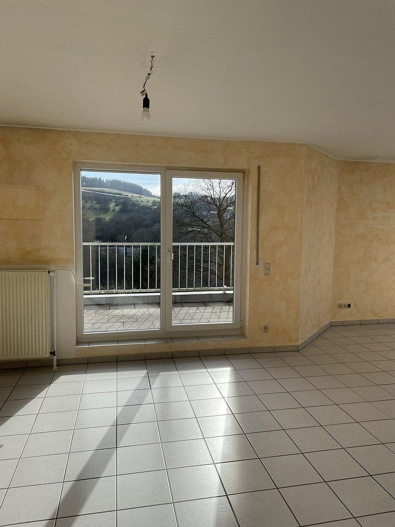 Predaj bytu 3-izbový 106 m², Konz, Porýnie-Falcko Predaj bytu 3-izbový 106 m², Konz, Porýnie-Falcko