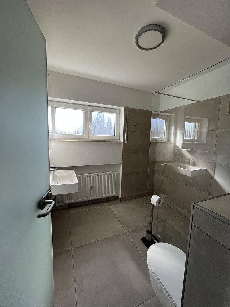Prenájom bytu 3-izbový 89 m², Möhrendorf, Bavorsko Prenájom bytu 3-izbový 89 m², Möhrendorf, Bavorsko