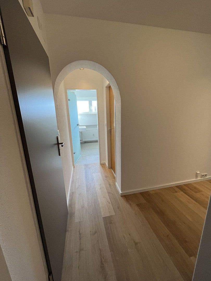 Prenájom bytu 3-izbový 89 m², Möhrendorf, Bavorsko Prenájom bytu 3-izbový 89 m², Möhrendorf, Bavorsko