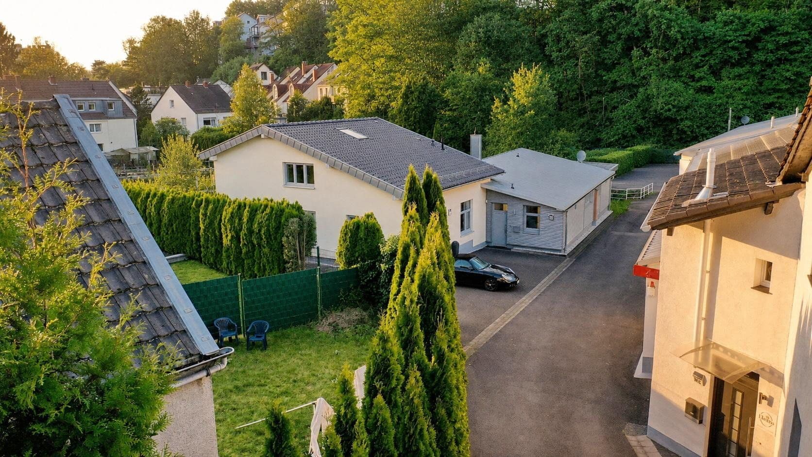 Predaj domu 235 m², pozemok 580 m², Bergisch Gladbach, Severné Porýnie - Westfálsko Predaj domu 235 m², pozemok 580 m², Bergisch Gladbach, Severné Porýnie - Westfálsko