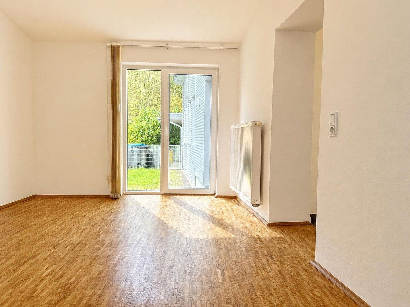 Predaj domu 235 m², pozemok 580 m², Bergisch Gladbach, Severné Porýnie - Westfálsko Predaj domu 235 m², pozemok 580 m², Bergisch Gladbach, Severné Porýnie - Westfálsko