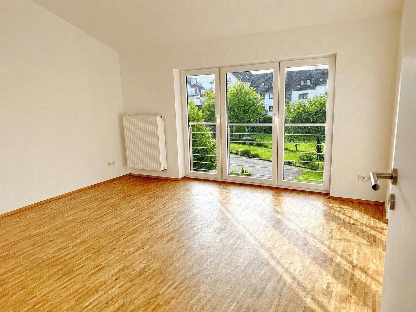 Predaj domu 235 m², pozemok 580 m², Bergisch Gladbach, Severné Porýnie - Westfálsko Predaj domu 235 m², pozemok 580 m², Bergisch Gladbach, Severné Porýnie - Westfálsko