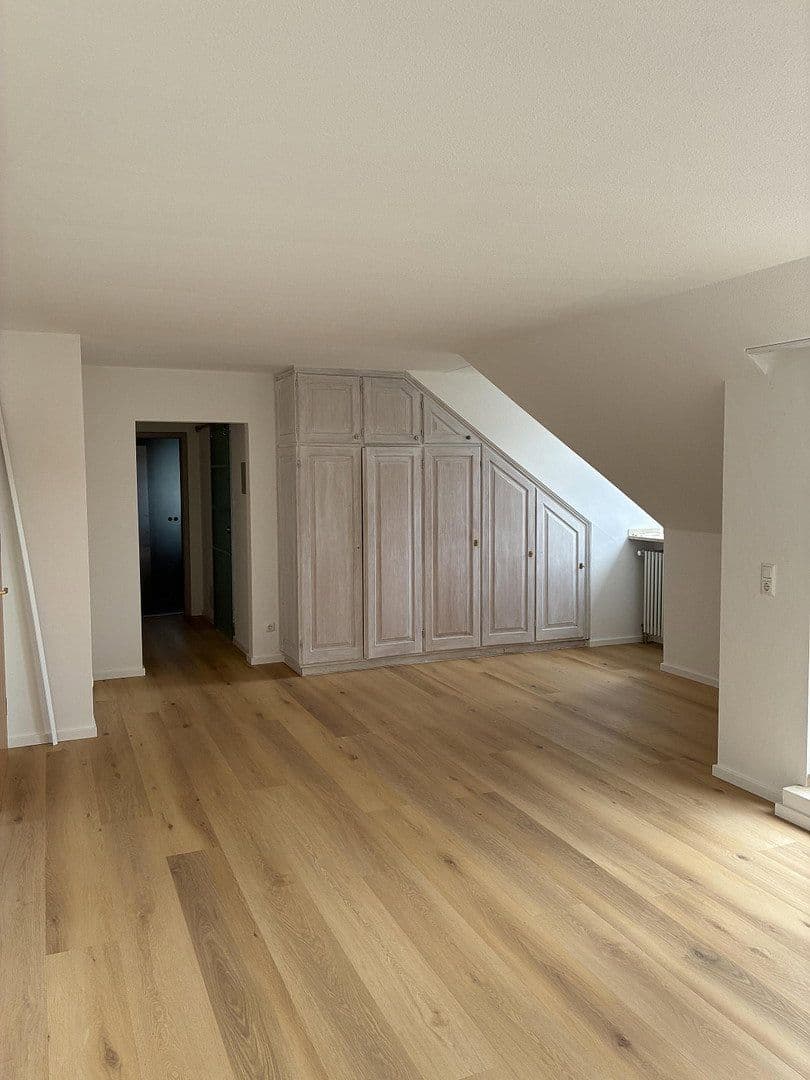 Prenájom bytu 1-izbový 45 m², Neumarkterstr, München, Berg a. Laim, Josephsburg, Bavorsko Prenájom bytu 1-izbový 45 m², Neumarkterstr, München, Berg a. Laim, Josephsburg, Bavorsko