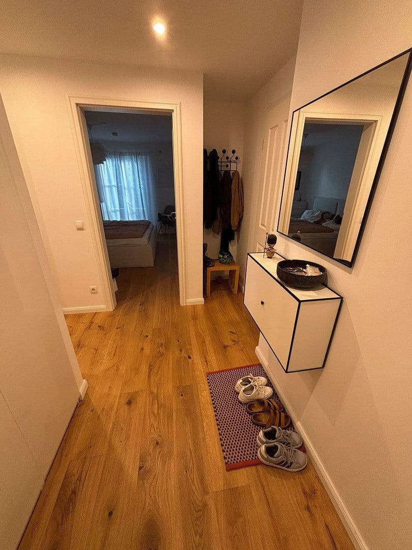 Prenájom bytu 4-izbový 121 m², Karwinskistr., 61, München, Bavorsko Prenájom bytu 4-izbový 121 m², Karwinskistr., 61, München, Bavorsko