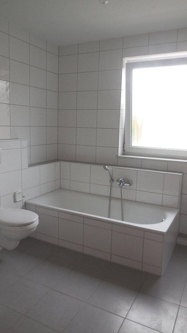Predaj domu 540 m², pozemok 946 m², Lienert Str. 27, Oyten, Dolné Sasko Predaj domu 540 m², pozemok 946 m², Lienert Str. 27, Oyten, Dolné Sasko