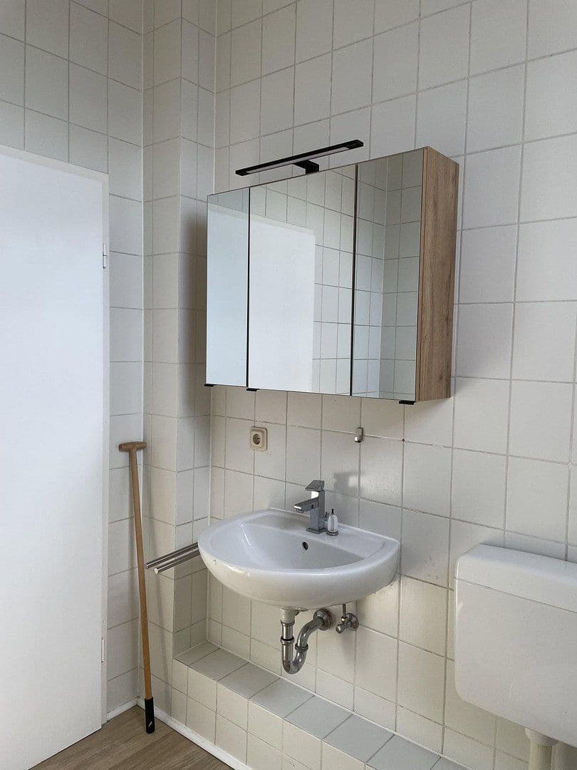 Prenájom bytu 2-izbový 52 m², Oestrich-Winkel, Hesensko Prenájom bytu 2-izbový 52 m², Oestrich-Winkel, Hesensko