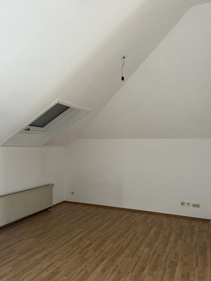 Prenájom bytu 2-izbový 52 m², Oestrich-Winkel, Hesensko Prenájom bytu 2-izbový 52 m², Oestrich-Winkel, Hesensko