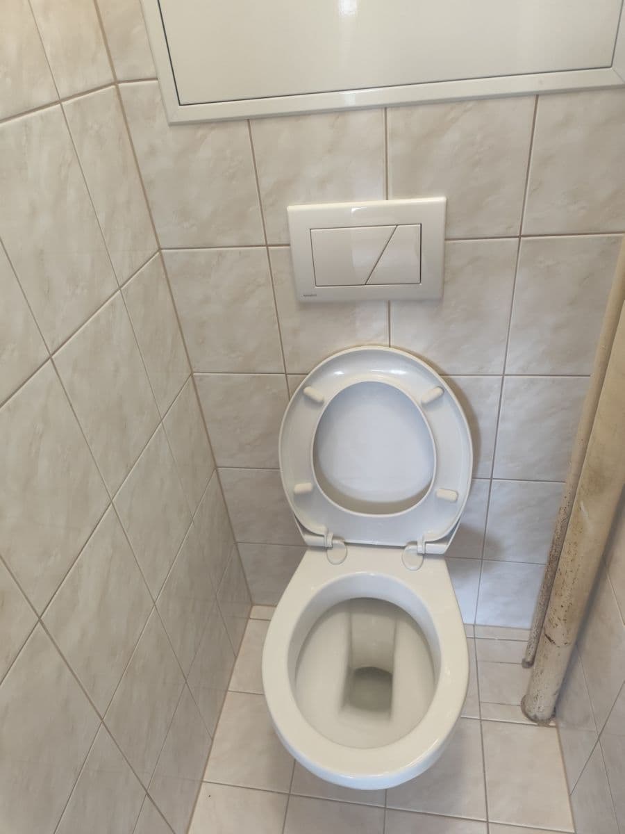 Prenájom bytu 2-izbový 60 m², Mírové náměstí, Dobříš, Středočeský kraj Prenájom bytu 2-izbový 60 m², Mírové náměstí, Dobříš, Středočeský kraj
