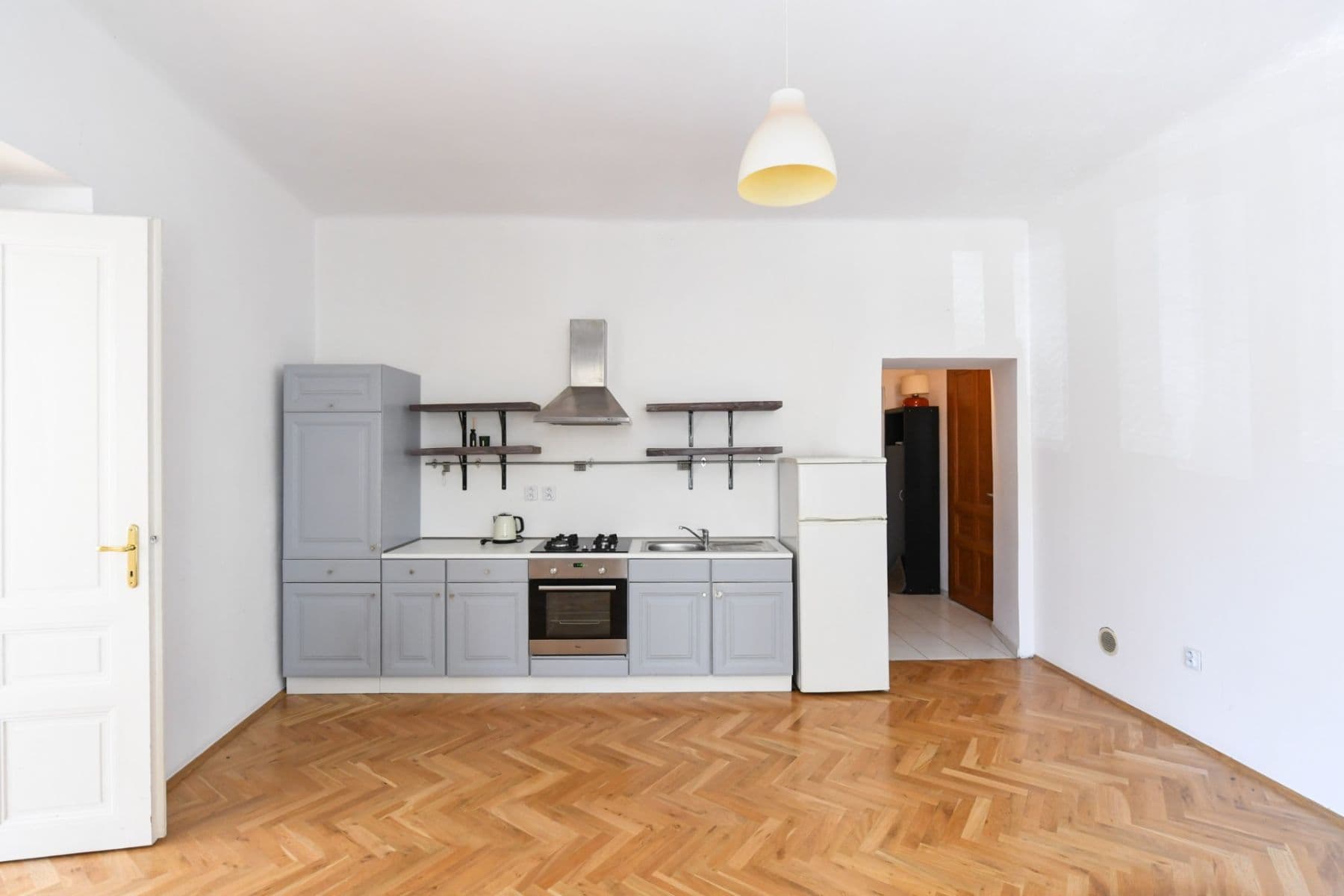 Prenájom bytu 2-izbový 53 m², Slovinská, Praha, Praha Prenájom bytu 2-izbový 53 m², Slovinská, Praha, Praha