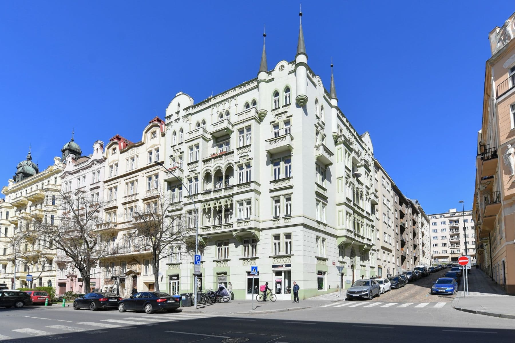 Prenájom bytu 2-izbový 53 m², Slovinská, Praha, Praha Prenájom bytu 2-izbový 53 m², Slovinská, Praha, Praha