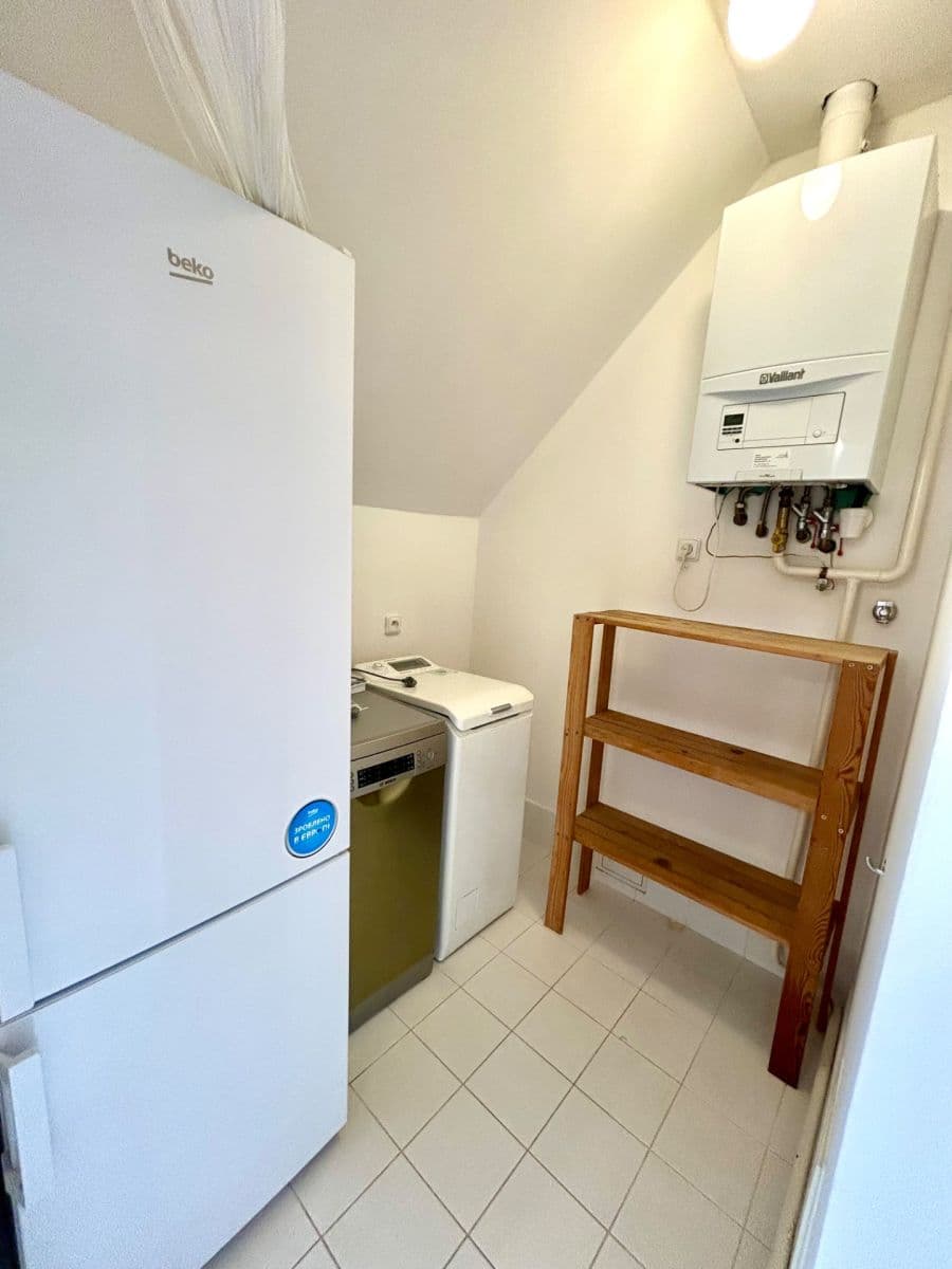 Predaj bytu 3-izbový 76 m², Křivoklátská, Praha, Praha Predaj bytu 3-izbový 76 m², Křivoklátská, Praha, Praha