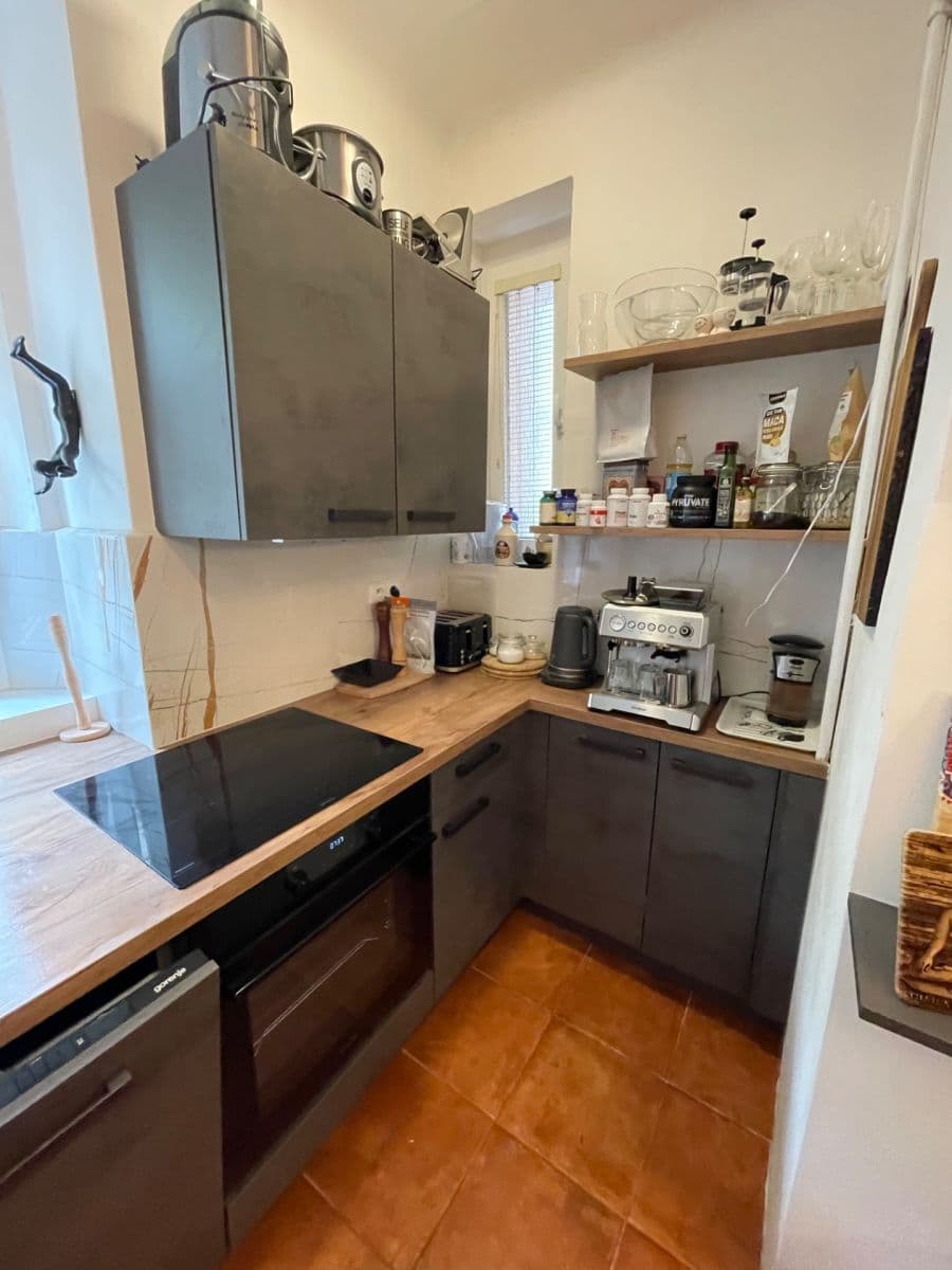 Prenájom bytu 2-izbový 42 m², Pivovarnická, Praha, Praha Prenájom bytu 2-izbový 42 m², Pivovarnická, Praha, Praha
