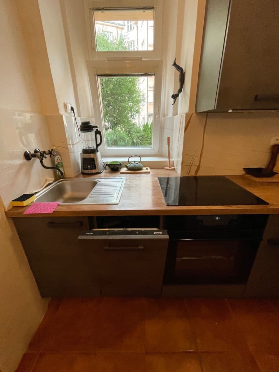 Prenájom bytu 2-izbový 42 m², Pivovarnická, Praha, Praha Prenájom bytu 2-izbový 42 m², Pivovarnická, Praha, Praha