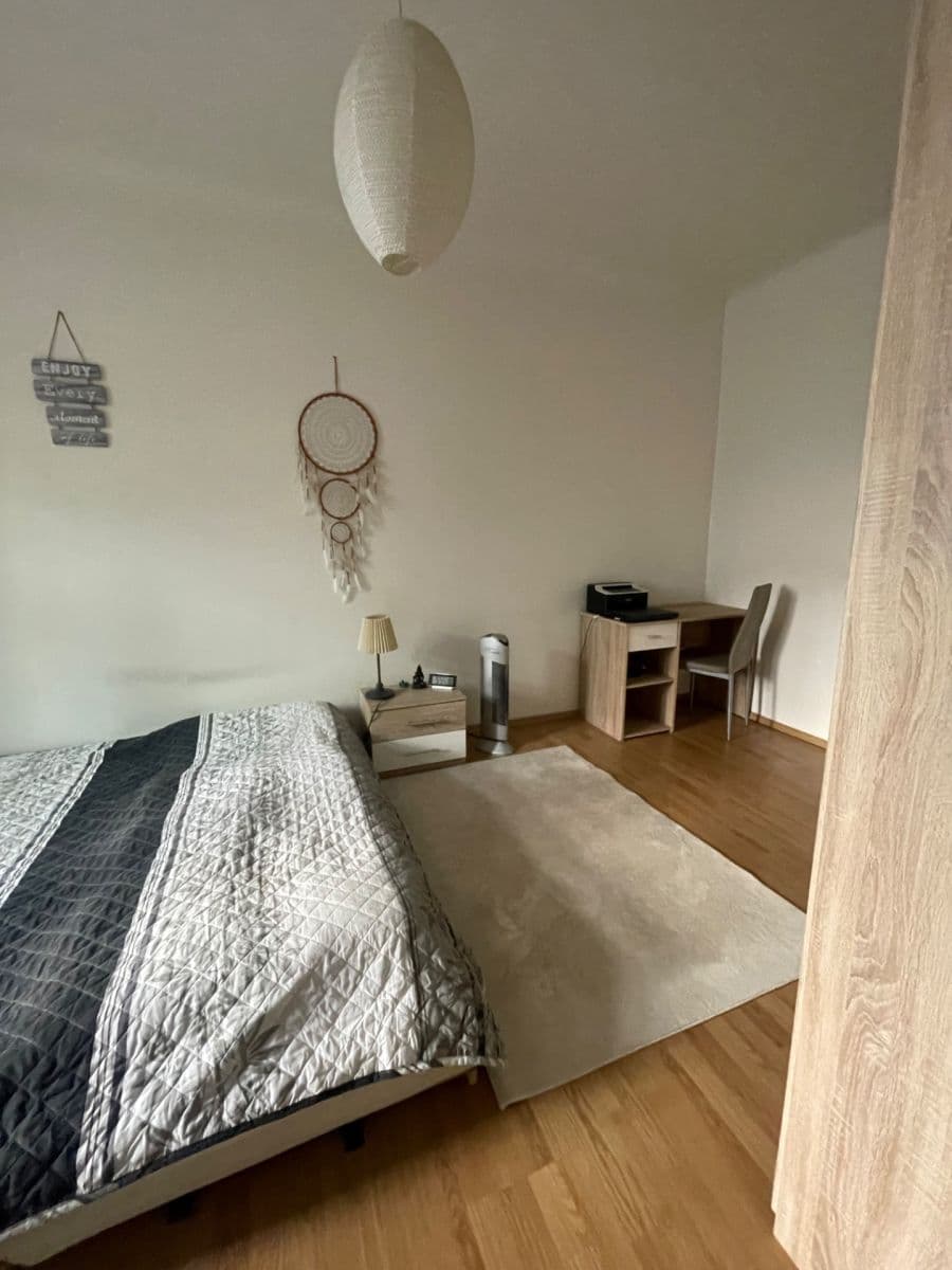 Prenájom bytu 2-izbový 42 m², Pivovarnická, Praha, Praha Prenájom bytu 2-izbový 42 m², Pivovarnická, Praha, Praha