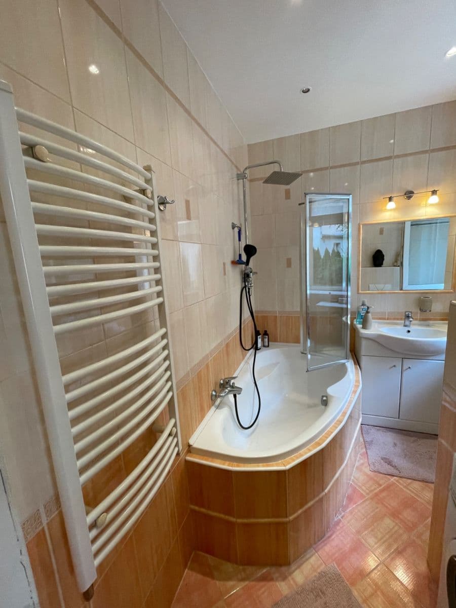 Prenájom bytu 2-izbový 42 m², Pivovarnická, Praha, Praha Prenájom bytu 2-izbový 42 m², Pivovarnická, Praha, Praha