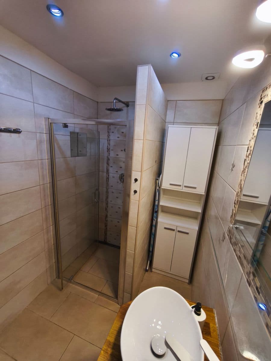 Predaj bytu 2-izbový 80 m², Havířská, Zastávka, Jihomoravský kraj Predaj bytu 2-izbový 80 m², Havířská, Zastávka, Jihomoravský kraj