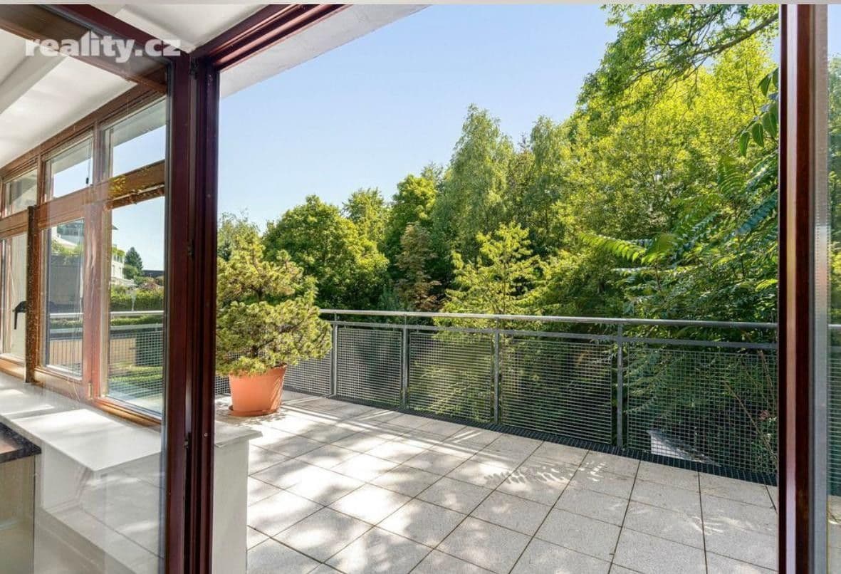 Predaj bytu 4-izbový 108 m², Smiřického, Praha, Praha Predaj bytu 4-izbový 108 m², Smiřického, Praha, Praha