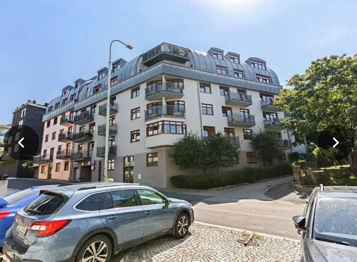 Predaj bytu 4-izbový 108 m², Smiřického, Praha, Praha Predaj bytu 4-izbový 108 m², Smiřického, Praha, Praha