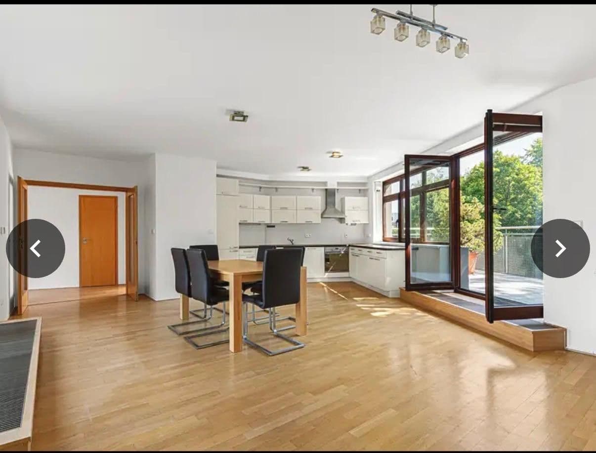 Predaj bytu 4-izbový 108 m², Smiřického, Praha, Praha Predaj bytu 4-izbový 108 m², Smiřického, Praha, Praha