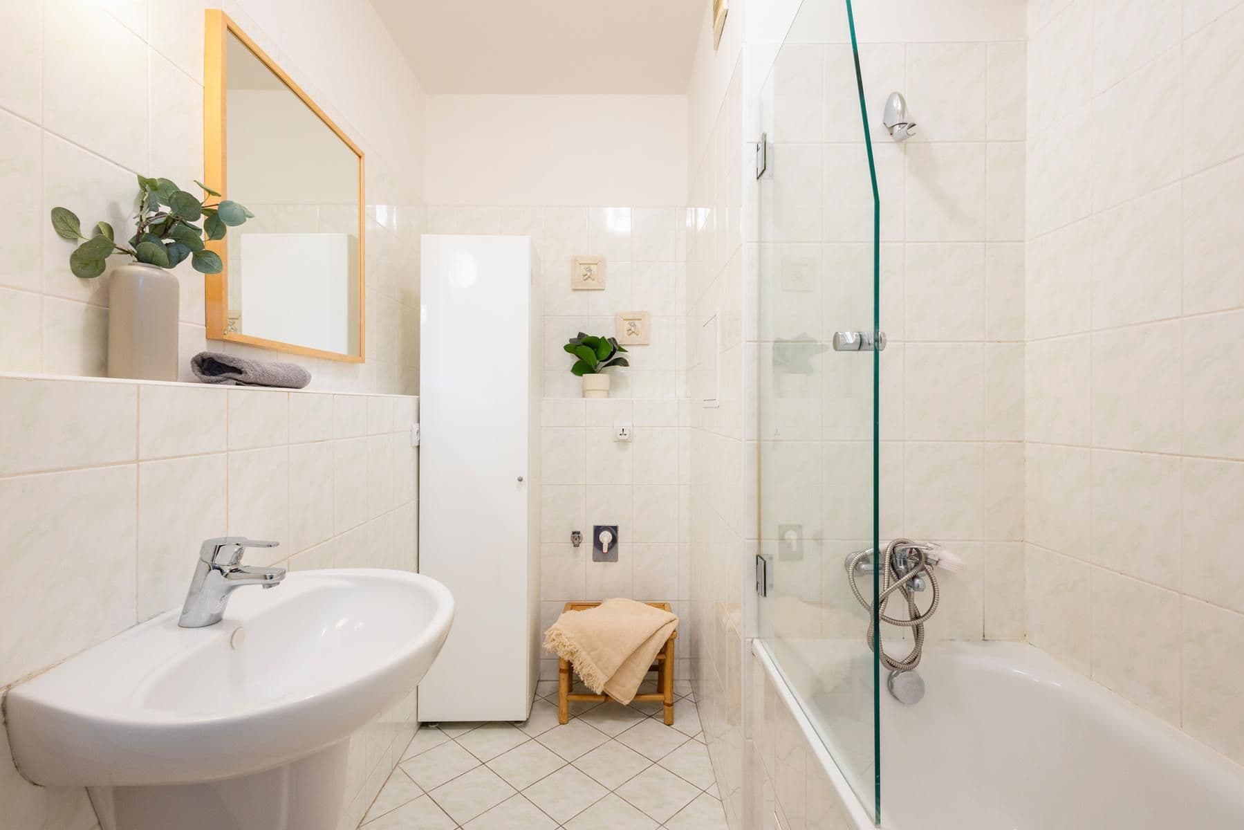 Predaj bytu 3-izbový 74 m², Za Devítkou, Jinočany, Středočeský kraj Predaj bytu 3-izbový 74 m², Za Devítkou, Jinočany, Středočeský kraj