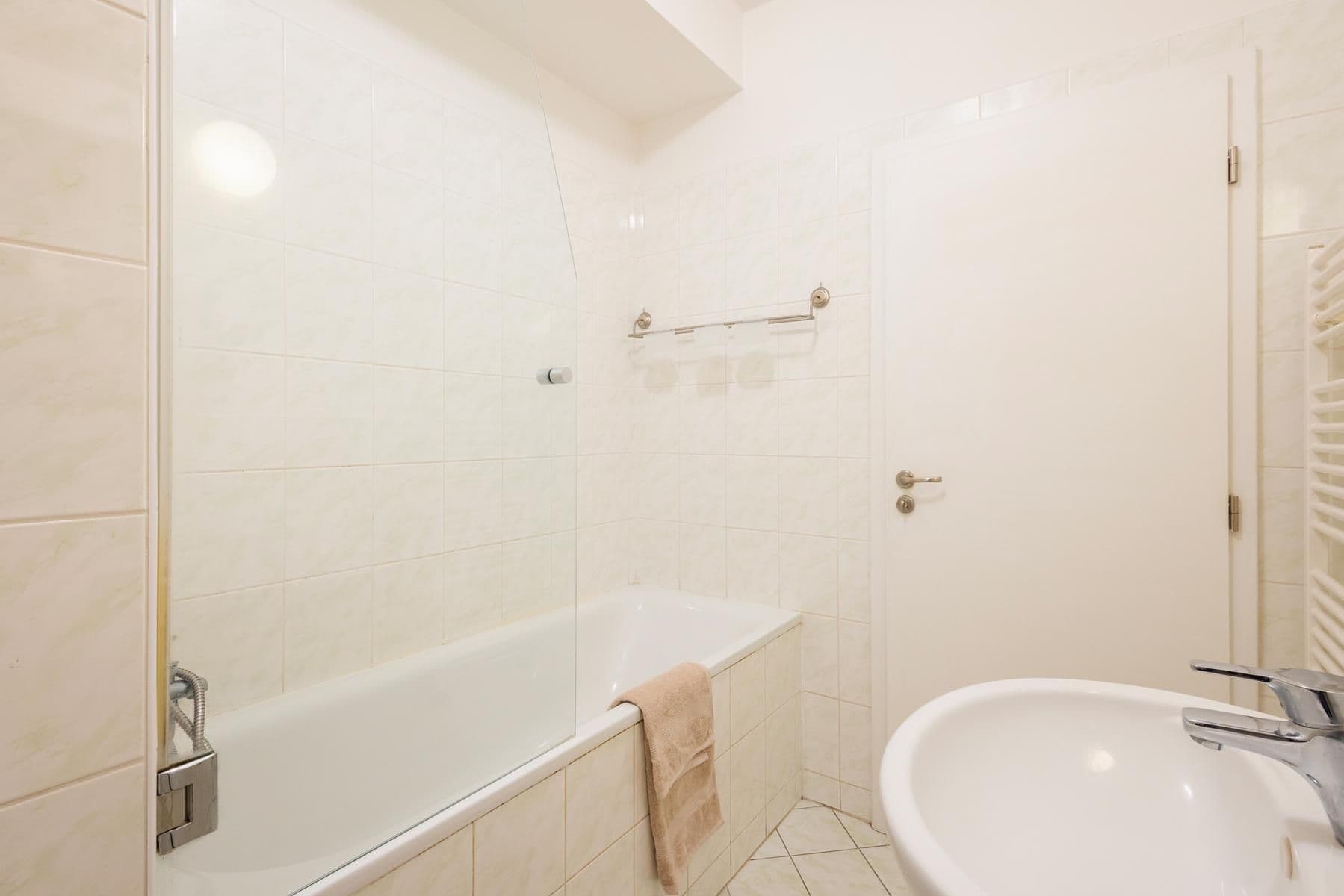 Predaj bytu 3-izbový 74 m², Za Devítkou, Jinočany, Středočeský kraj Predaj bytu 3-izbový 74 m², Za Devítkou, Jinočany, Středočeský kraj