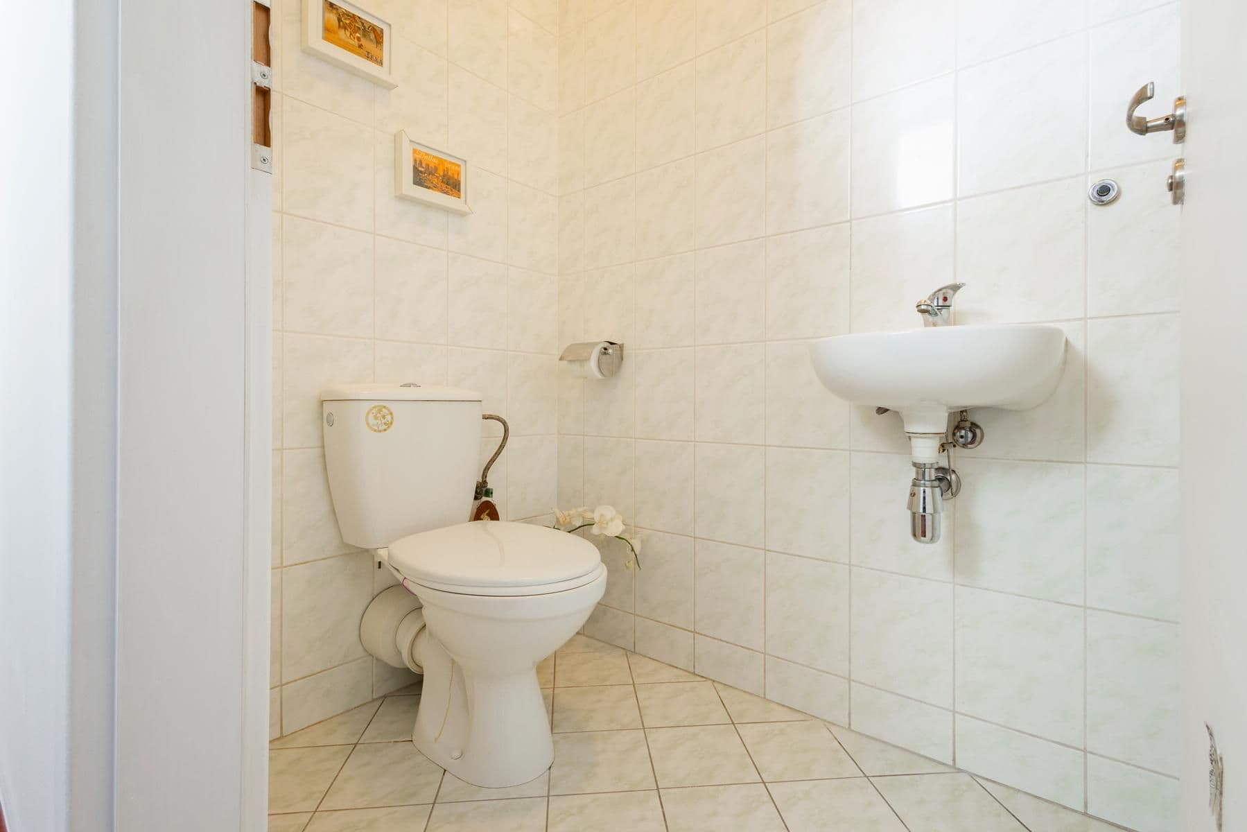 Predaj bytu 3-izbový 74 m², Za Devítkou, Jinočany, Středočeský kraj Predaj bytu 3-izbový 74 m², Za Devítkou, Jinočany, Středočeský kraj