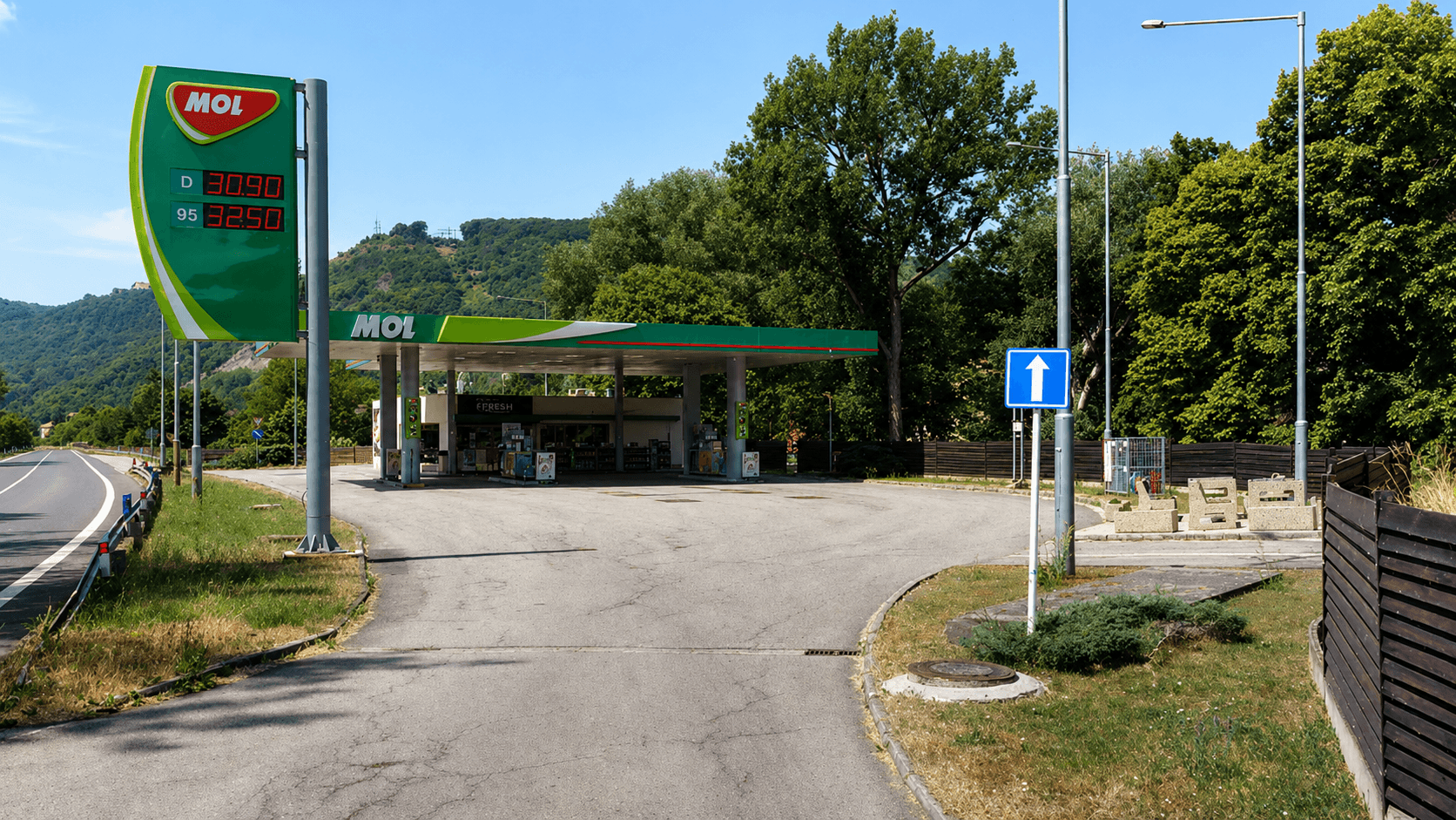 Predaj nebytového priestoru 2.284 m², Dolní Zálezly, Ústecký kraj Predaj nebytového priestoru 2.284 m², Dolní Zálezly, Ústecký kraj