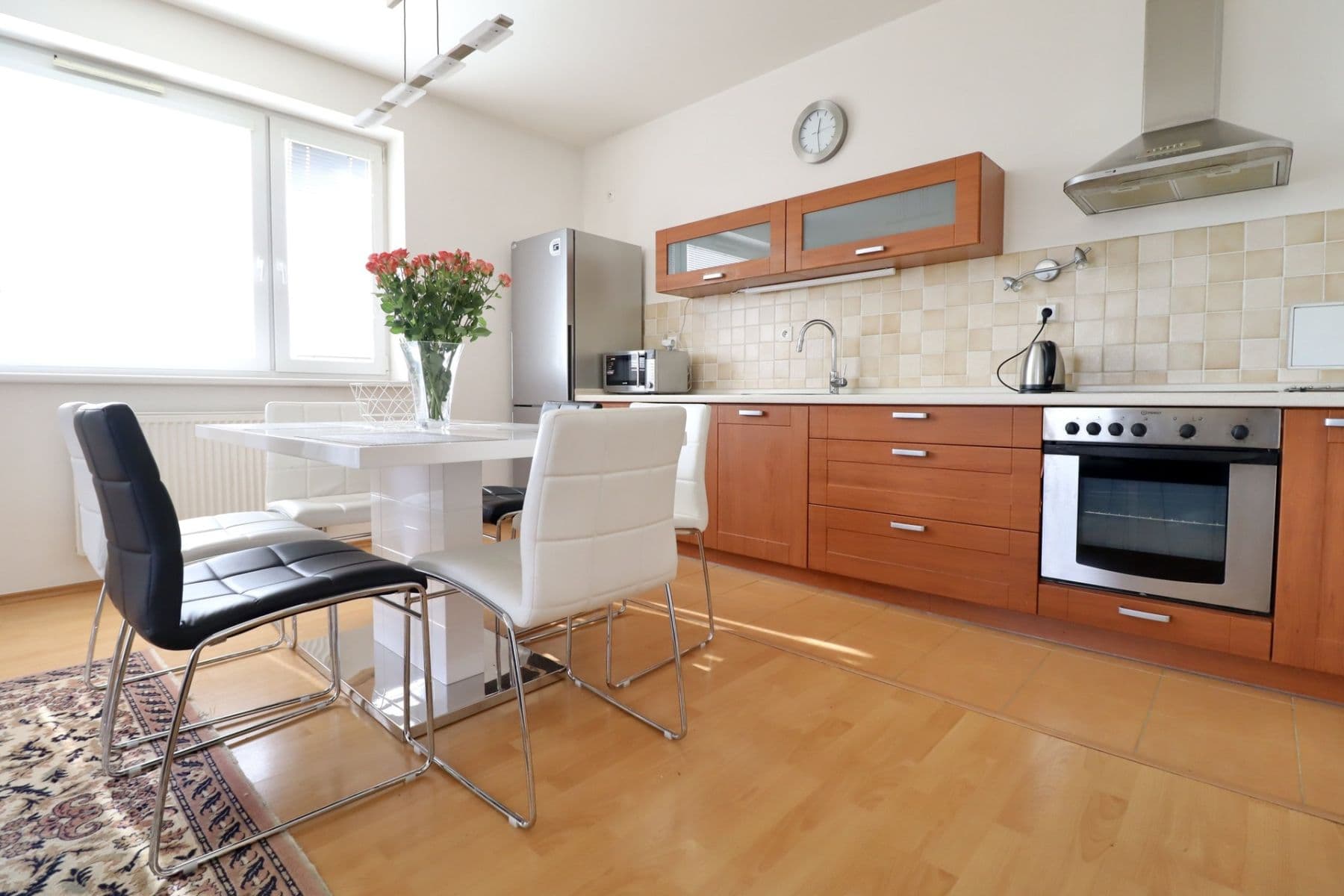 Prenájom bytu 2-izbový 64 m², Za zámečkem, Praha, Praha Prenájom bytu 2-izbový 64 m², Za zámečkem, Praha, Praha