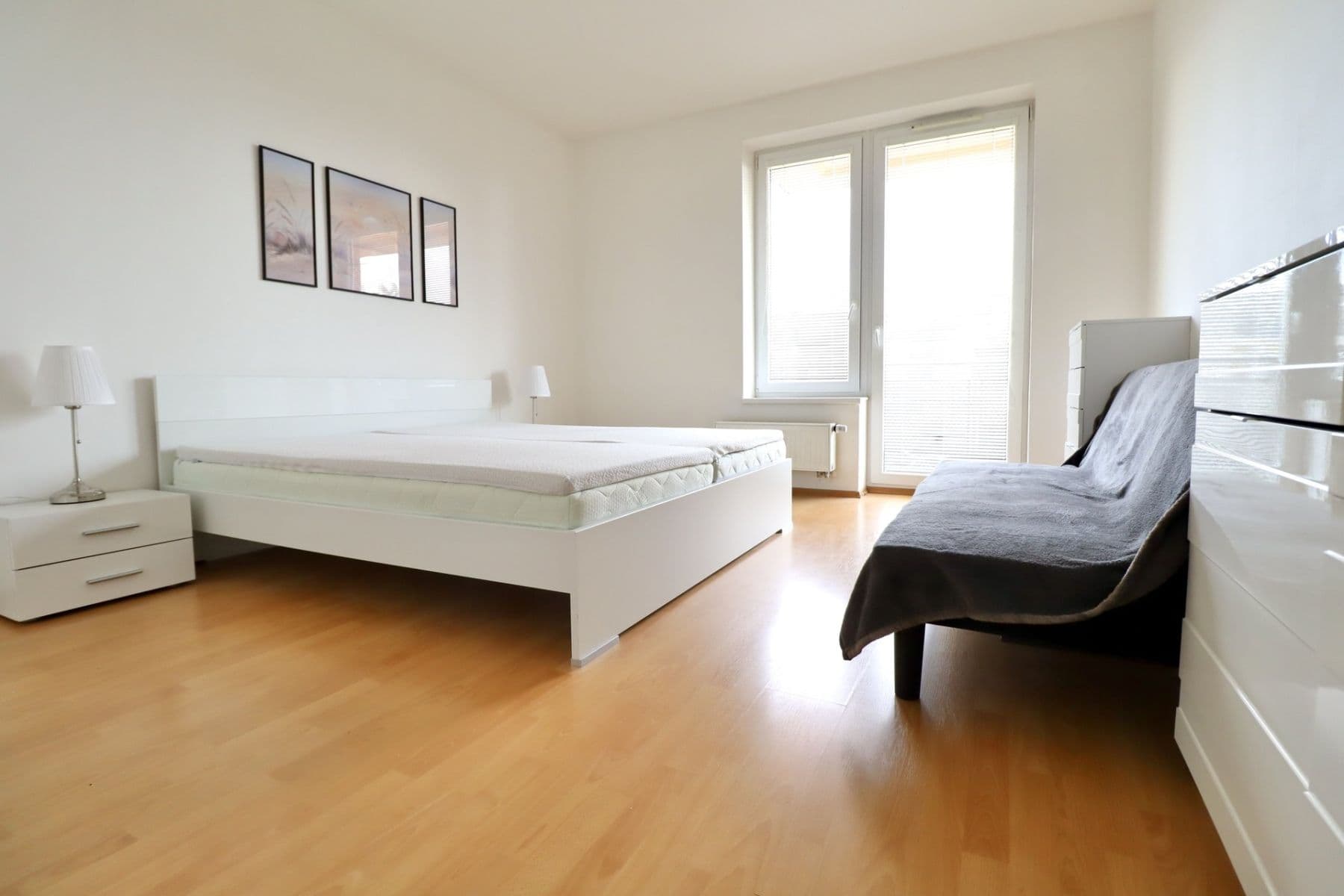 Prenájom bytu 2-izbový 64 m², Za zámečkem, Praha, Praha Prenájom bytu 2-izbový 64 m², Za zámečkem, Praha, Praha