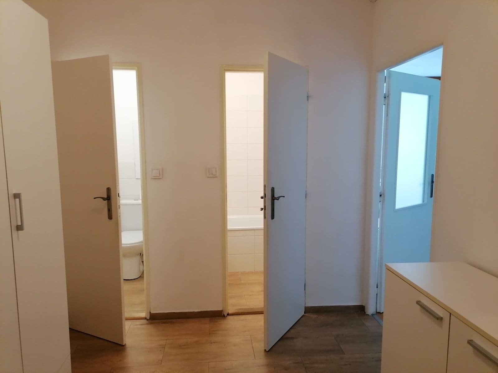 Prenájom bytu 1-izbový 42 m², Kuzmányho, Košice - mestská časť Staré Mesto, Košický kraj Prenájom bytu 1-izbový 42 m², Kuzmányho, Košice - mestská časť Staré Mesto, Košický kraj