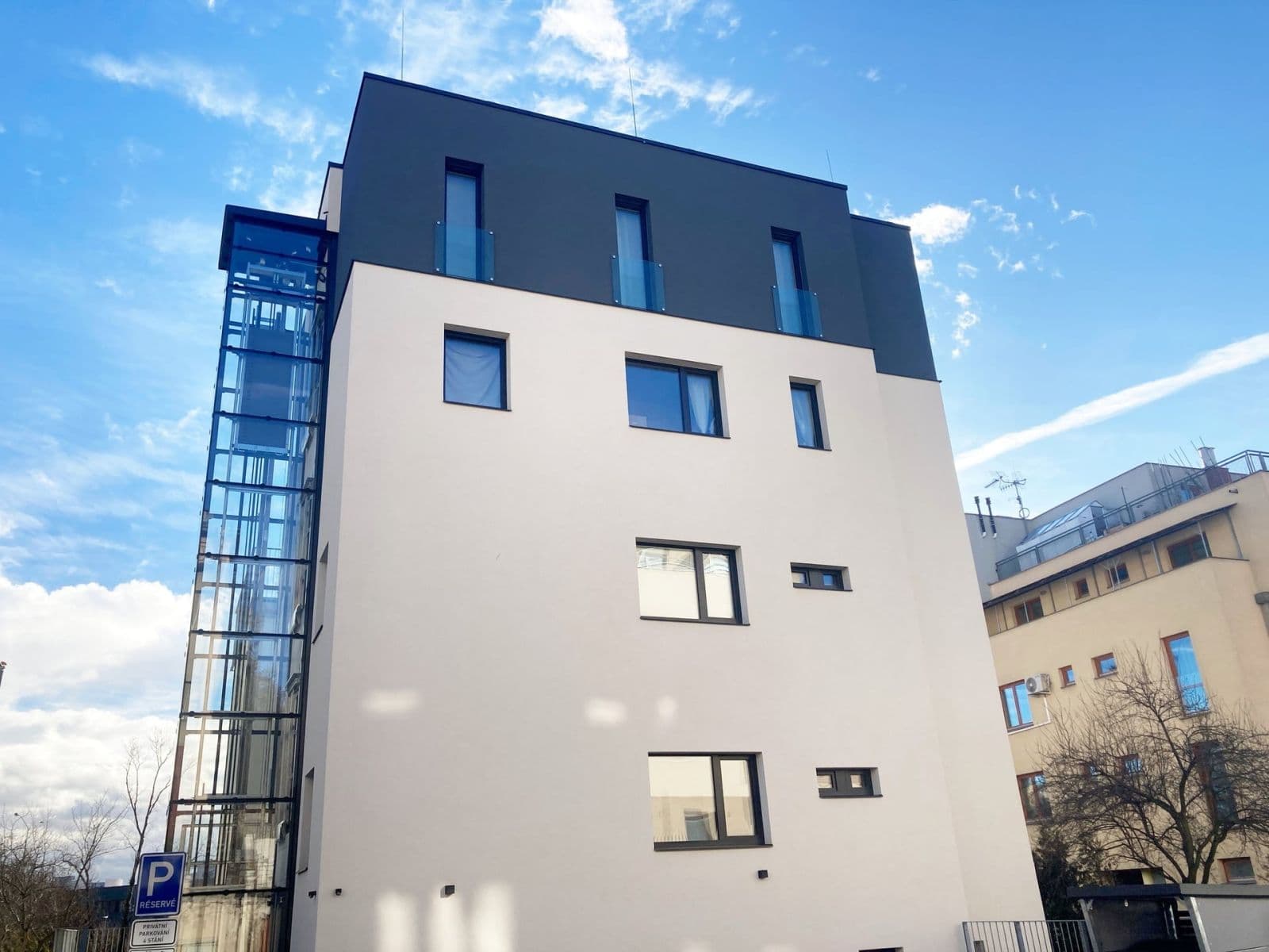 Prenájom bytu 2-izbový 38 m², Nad Rokoskou, Praha, Praha Prenájom bytu 2-izbový 38 m², Nad Rokoskou, Praha, Praha
