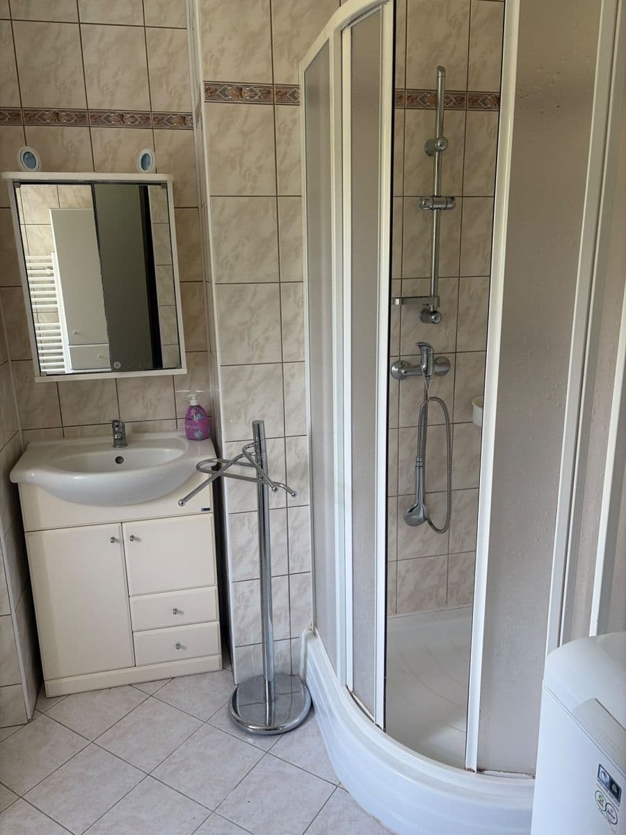 Predaj bytu 2-izbový 63 m², Májová, Meziboří, Ústecký kraj Predaj bytu 2-izbový 63 m², Májová, Meziboří, Ústecký kraj