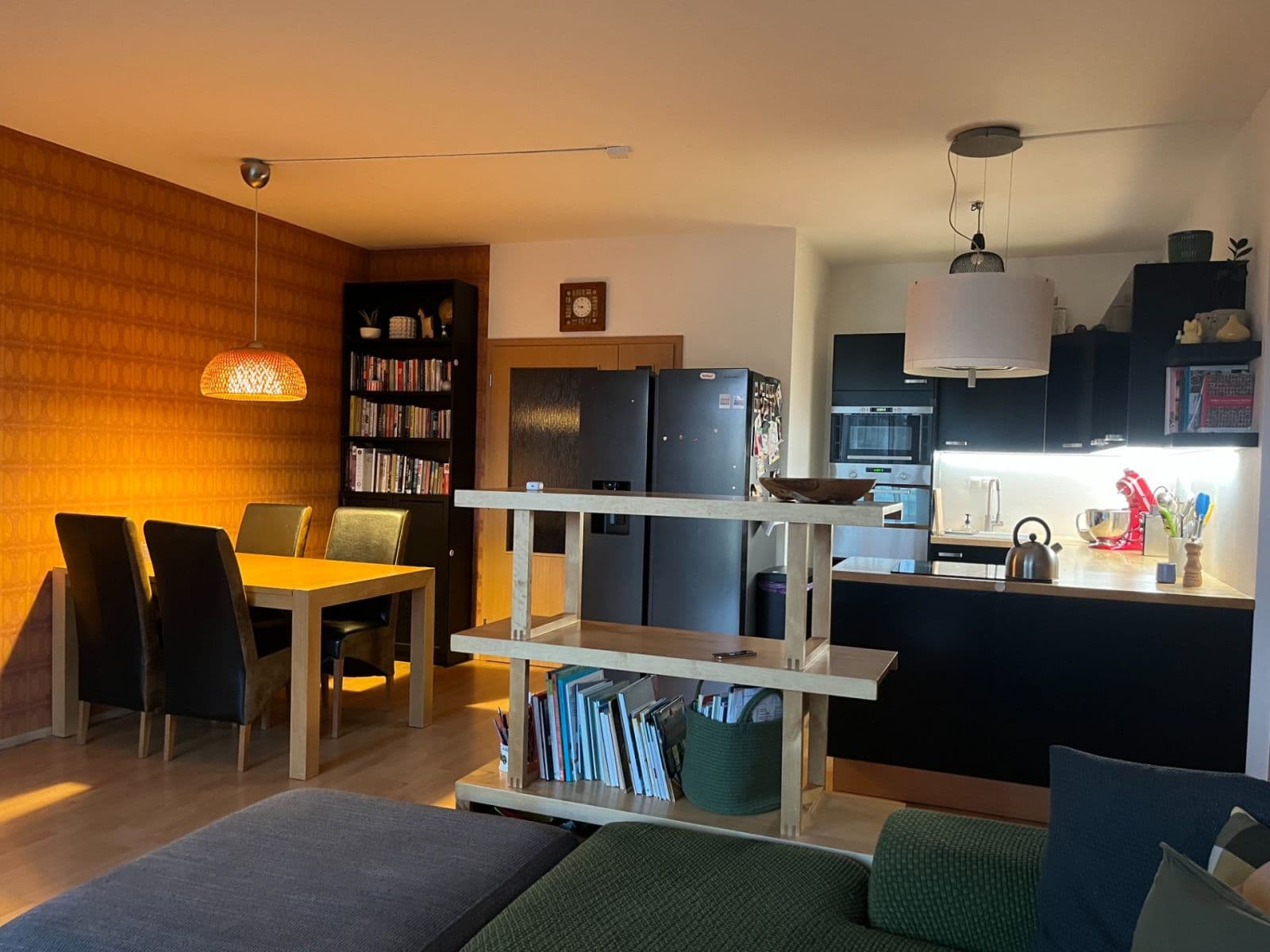 Prenájom bytu 3-izbový 79 m², Nepelova, Praha, Praha Prenájom bytu 3-izbový 79 m², Nepelova, Praha, Praha