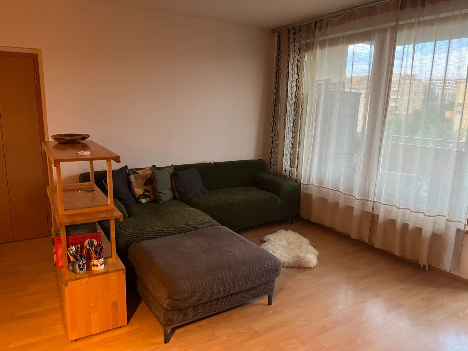 Prenájom bytu 3-izbový 79 m², Nepelova, Praha, Praha Prenájom bytu 3-izbový 79 m², Nepelova, Praha, Praha