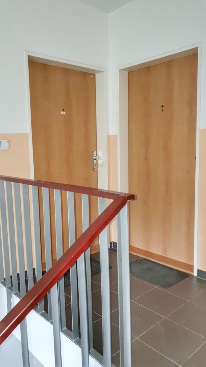 Prenájom bytu 2-izbový 38 m², Donínská, Praha, Praha Prenájom bytu 2-izbový 38 m², Donínská, Praha, Praha