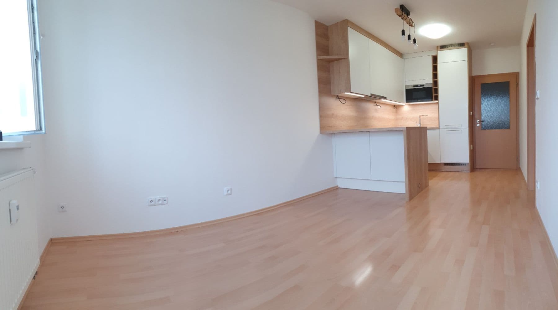 Prenájom bytu 2-izbový 38 m², Donínská, Praha, Praha Prenájom bytu 2-izbový 38 m², Donínská, Praha, Praha