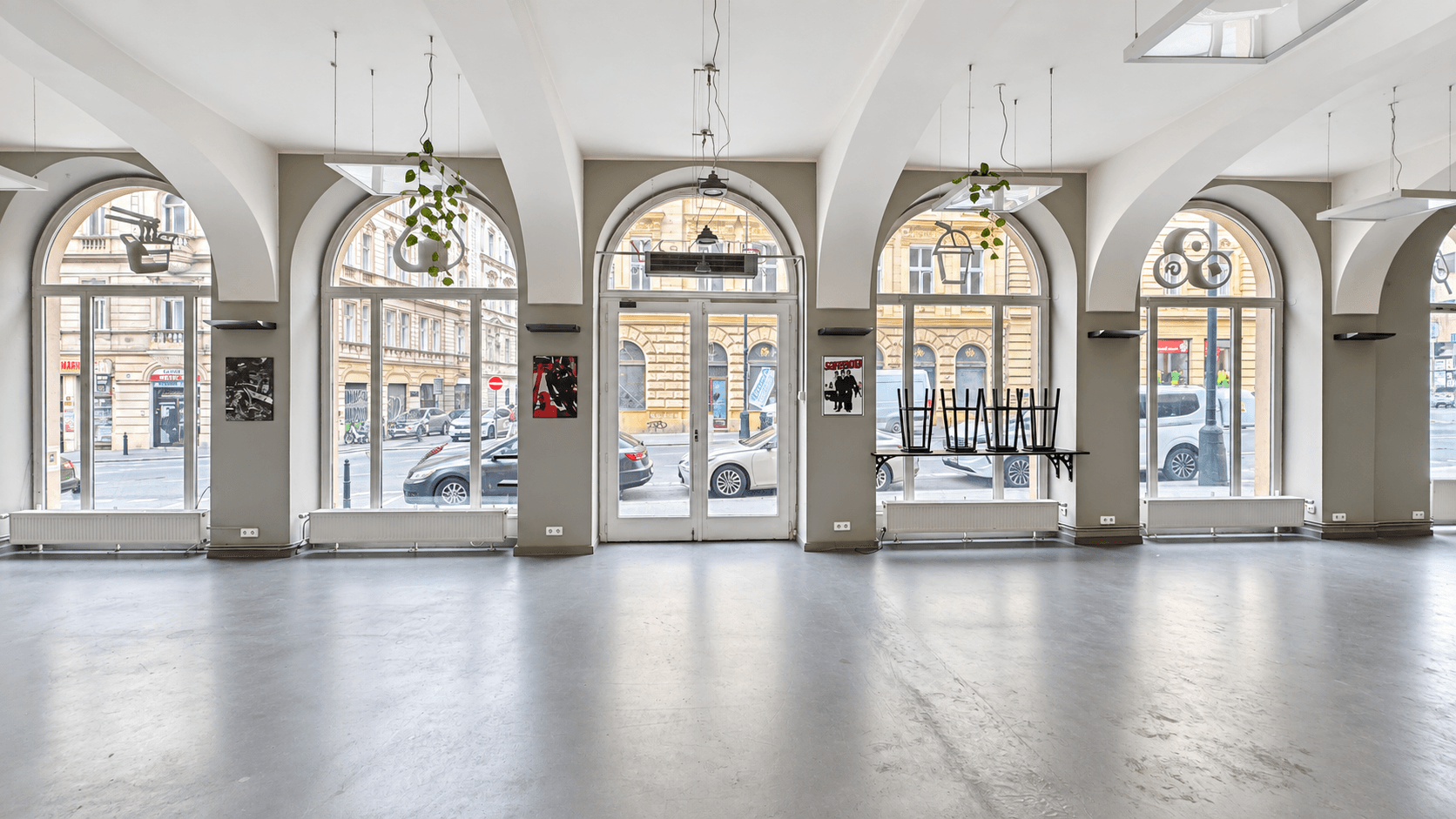 Prenájom nebytového priestoru 180 m², Žitná, Praha, Praha Prenájom nebytového priestoru 180 m², Žitná, Praha, Praha