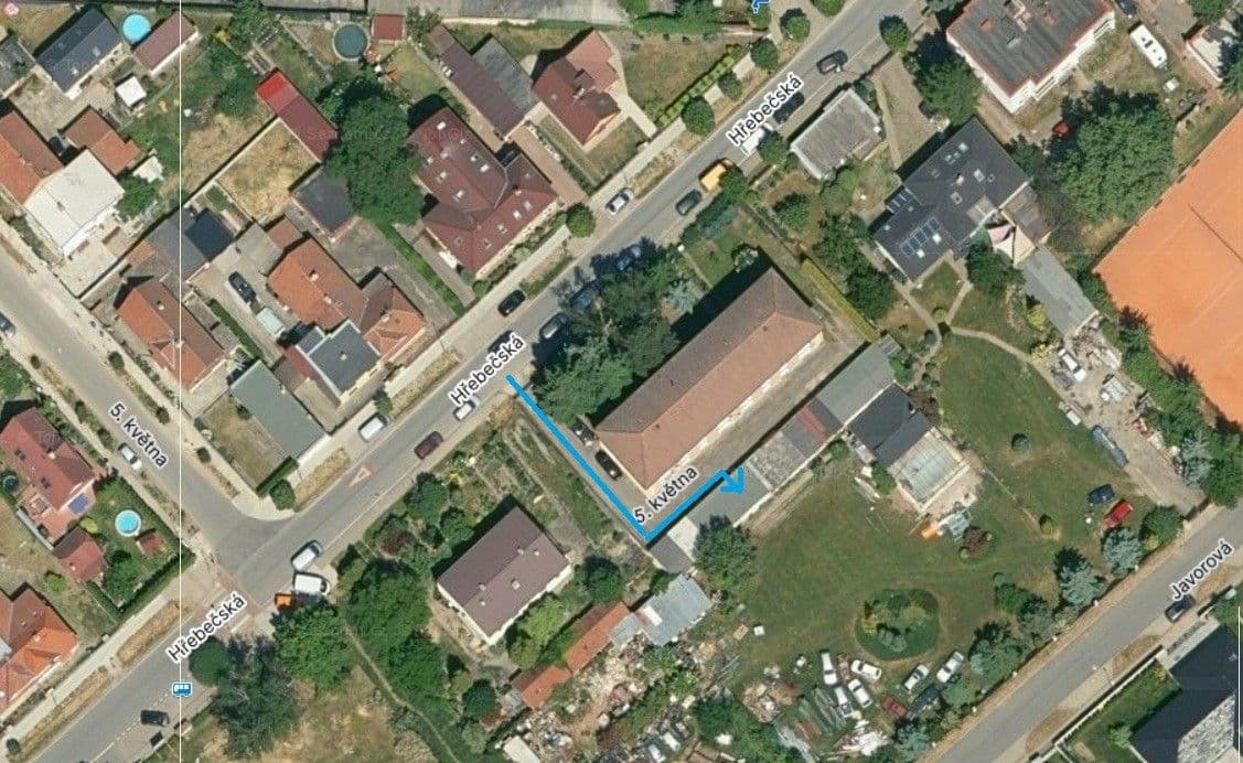 Prenájom garáže 20 m², Buštěhrad, Středočeský kraj Prenájom garáže 20 m², Buštěhrad, Středočeský kraj