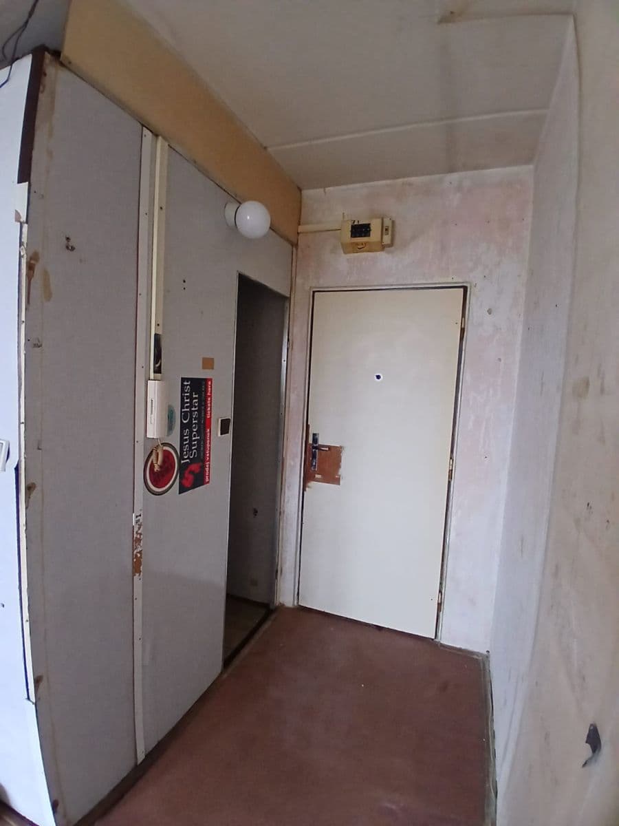 Predaj bytu Garsoniéra 20 m², U Porcelánky, Chodov, Karlovarský kraj Predaj bytu Garsoniéra 20 m², U Porcelánky, Chodov, Karlovarský kraj