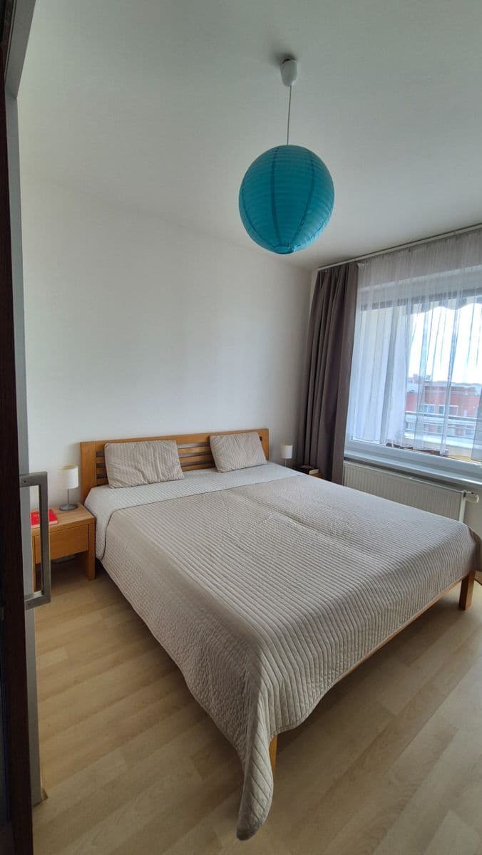Prenájom bytu 3-izbový 60 m², Pavla Beneše, Praha, Praha Prenájom bytu 3-izbový 60 m², Pavla Beneše, Praha, Praha