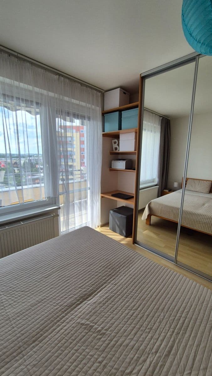 Prenájom bytu 3-izbový 60 m², Pavla Beneše, Praha, Praha Prenájom bytu 3-izbový 60 m², Pavla Beneše, Praha, Praha
