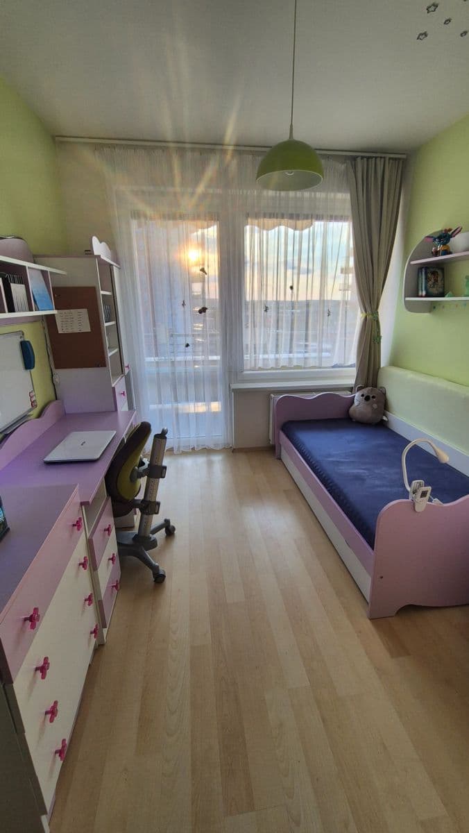 Prenájom bytu 3-izbový 60 m², Pavla Beneše, Praha, Praha Prenájom bytu 3-izbový 60 m², Pavla Beneše, Praha, Praha